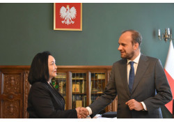 ЭЛЧИН САЙД Н.ОЮУНДАРЬ БНПУ-ЫН МАЛОПОЛЬСКЕ МУЖИЙН ОРЛОГЧ ДАРГАТАЙ УУЛЗАВ