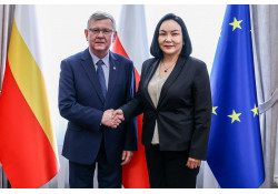 ЭЛЧИН САЙД Н.ОЮУНДАРЬ БНПУ-ЫН МАЛОПОЛЬСКА МУЖИЙН ДЭД МАРШАЛТАЙ УУЛЗАВ