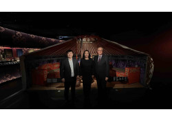 ЭЛЧИН САЙД Н.ОЮУНДАРЬ, ЧИНГИС ХААН ҮНДЭСНИЙ МУЗЕЙН ЗАХИРАЛ, АКАДЕМИЧ С.ЧУЛУУН НАР ПОЛЬШИЙН ТҮҮХИЙН МУЗЕЙ, ПОЛЬШИЙН ЦЭРГИЙН МУЗЕЙ БОЛОН АЗИ, НОМХОН ДАЛАЙН МУЗЕЙН УДИРДЛАГУУДТАЙ ТУС ТУС УУЛЗАВ