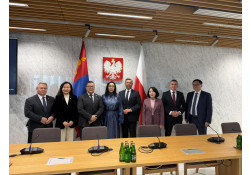 ПОЛЬШИЙН ПАРЛАМЕНТЫН БҮЛГИЙН ДАРГА Ж.ЗОЛЖАРГАЛ ТЭРГҮҮТЭЙ ТӨЛӨӨЛӨГЧИД БНПУ-ЫН СЕЙМ ДЭХ ЭДИЙН ЗАСАГ, ХӨГЖЛИЙН БАЙНГЫН ХОРООНЫ ДАРГА РАФАЛ КОМАРЕВИЧТЭЙ УУЛЗАЛТ ХИЙВ
