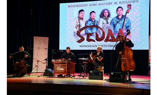MONGOLIAN FOLKLORE GROUP "SEDAA" PERFORM IN RZESZÓW