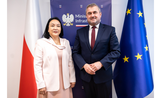 AMBASSADOR N.OYUNDARI MET WITH THE VICE MINISTER OF INFRASTUCTURE OF POLAND