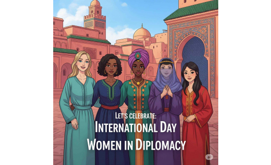 ДИПЛОМАТ ЭМЭГТЭЙЧҮҮДИЙН ОЛОН УЛСЫН ӨДӨР ТОХИОЖ БАЙНА