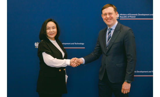 AMBASSADOR N.OYUNDARI MET WITH THE VICE MINISTER OF DEVELOPMENT AND TECHNOLOGY OF POLAND