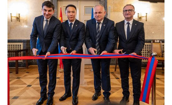 КАТОВИЦЕ ХОТНОО ӨРГӨМЖИТ КОНСУЛЫН ГАЗАР НЭЭВ