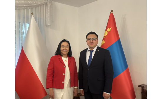 ЭЛЧИН САЙД Н.ОЮУНДАРЬ МОНГОЛ УЛСЫН ХҮНИЙ ЭРХИЙН ҮНДЭСНИЙ КОМИССЫН ЭРҮҮ ШҮҮЛТЭЭС УРЬДЧИЛАН СЭРГИЙЛЭХ АСУУДАЛ ЭРХЭЛСЭН ГИШҮҮНТЭЙ УУЛЗАВ