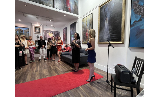 ЭЛЧИН САЙД Н.ОЮУНДАРЬ УРАН ЗУРГИЙН ҮЗЭСГЭЛЭНД ОРОЛЦОВ