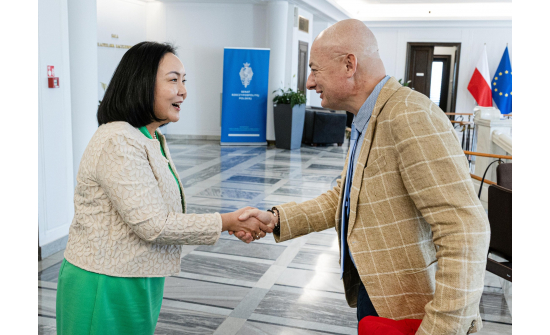 AMBASSADOR N.OYUNDARI MET WITH THE VICE CHAIRMAN OF THE POLISH SENATE