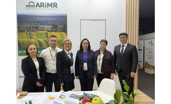 AMBASSADOR N. OYUNDARI ATTENDED THE AGROTECH EXHIBITION AND FAIR, THE LARGEST AGRICULTURAL SECTOR EVENT IN CENTRAL EUROPE